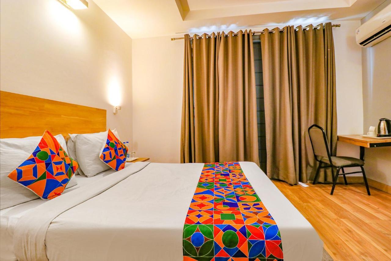 Fabhotel Majestic Jpm I New Delhi Exterior photo