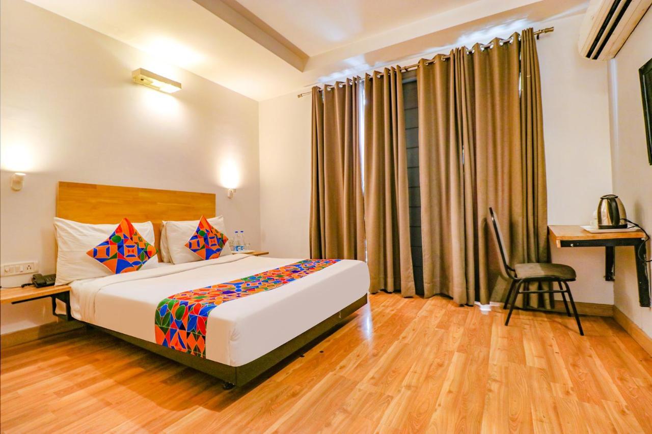 Fabhotel Majestic Jpm I New Delhi Exterior photo
